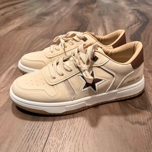 Vintage Havana FRESH Nude Chocolate Women’s Fashion Sneakers Size 11 NEW